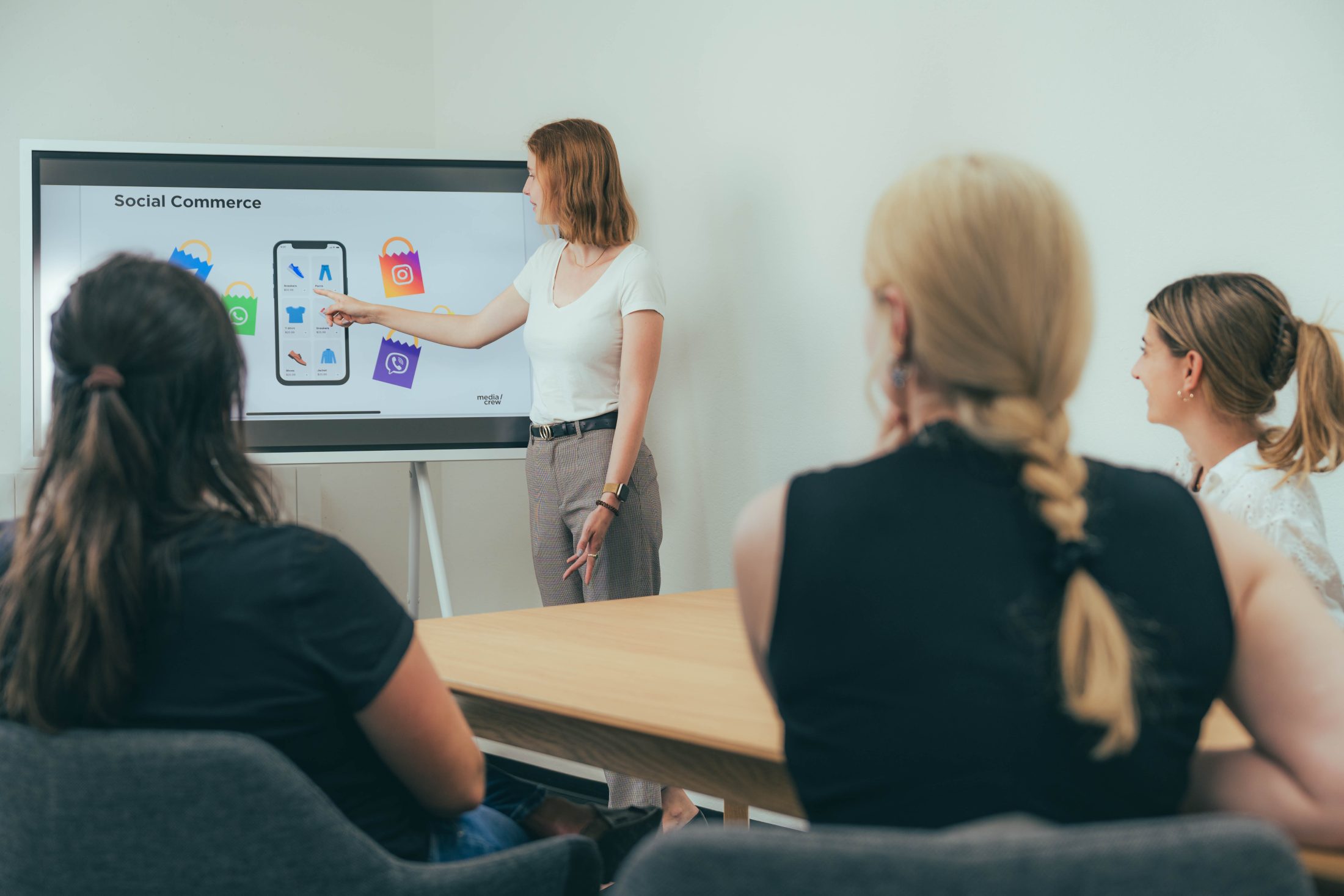 mediacrew, Von 2025 lernen, 2026 gewinnen: Dein Social Media Rückblick